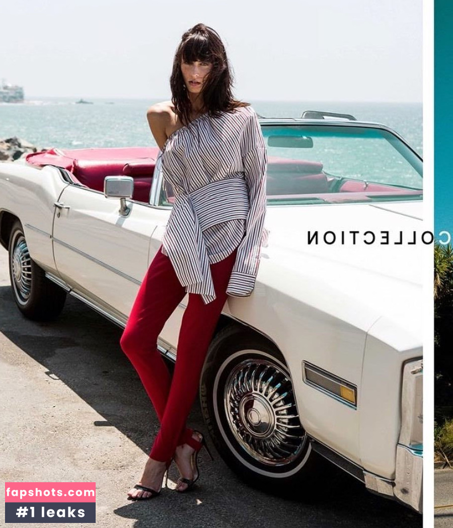 Stephanie Moore gallery photo #48