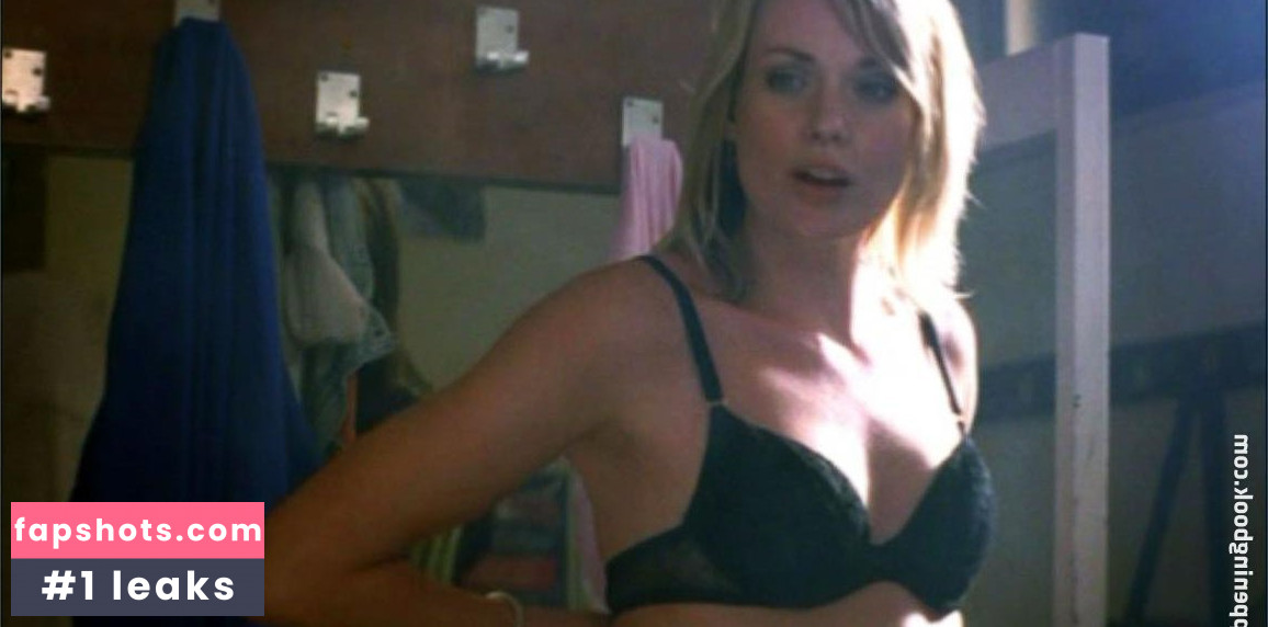 Stephanie O'Rourke nude babe gallery