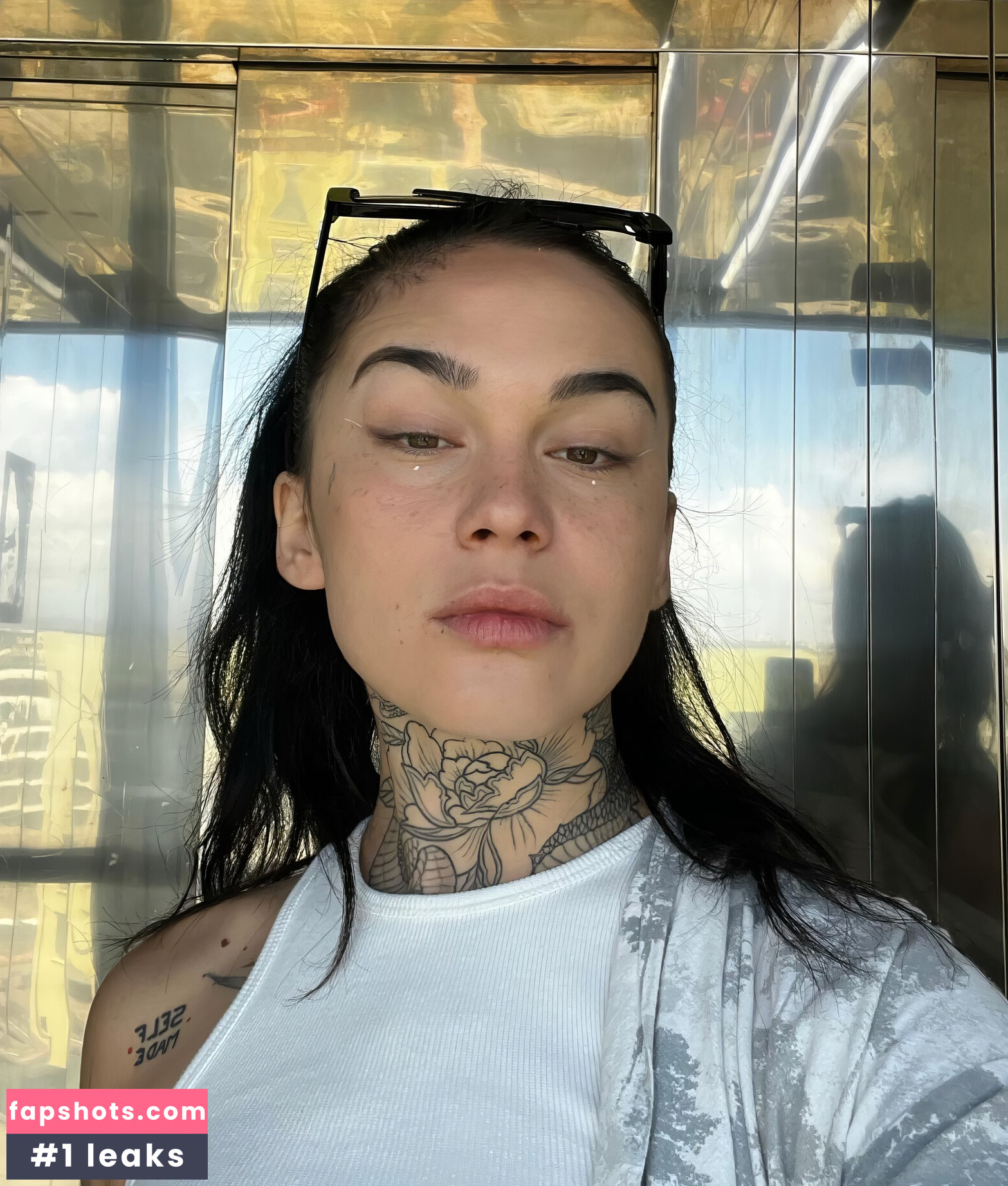 Stephanie Raszolkov gallery photo #3