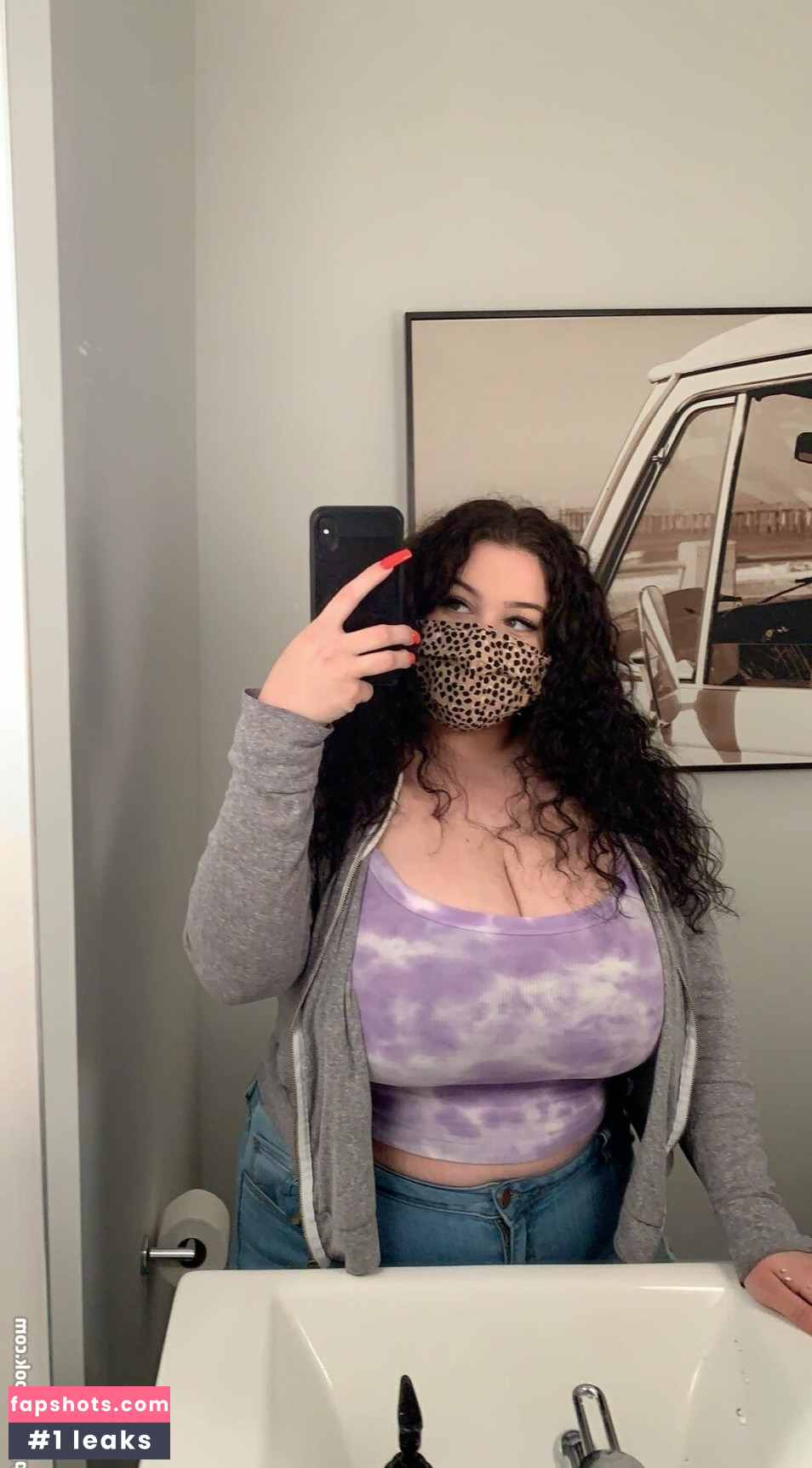 Stephanie Sangster gallery photo #2