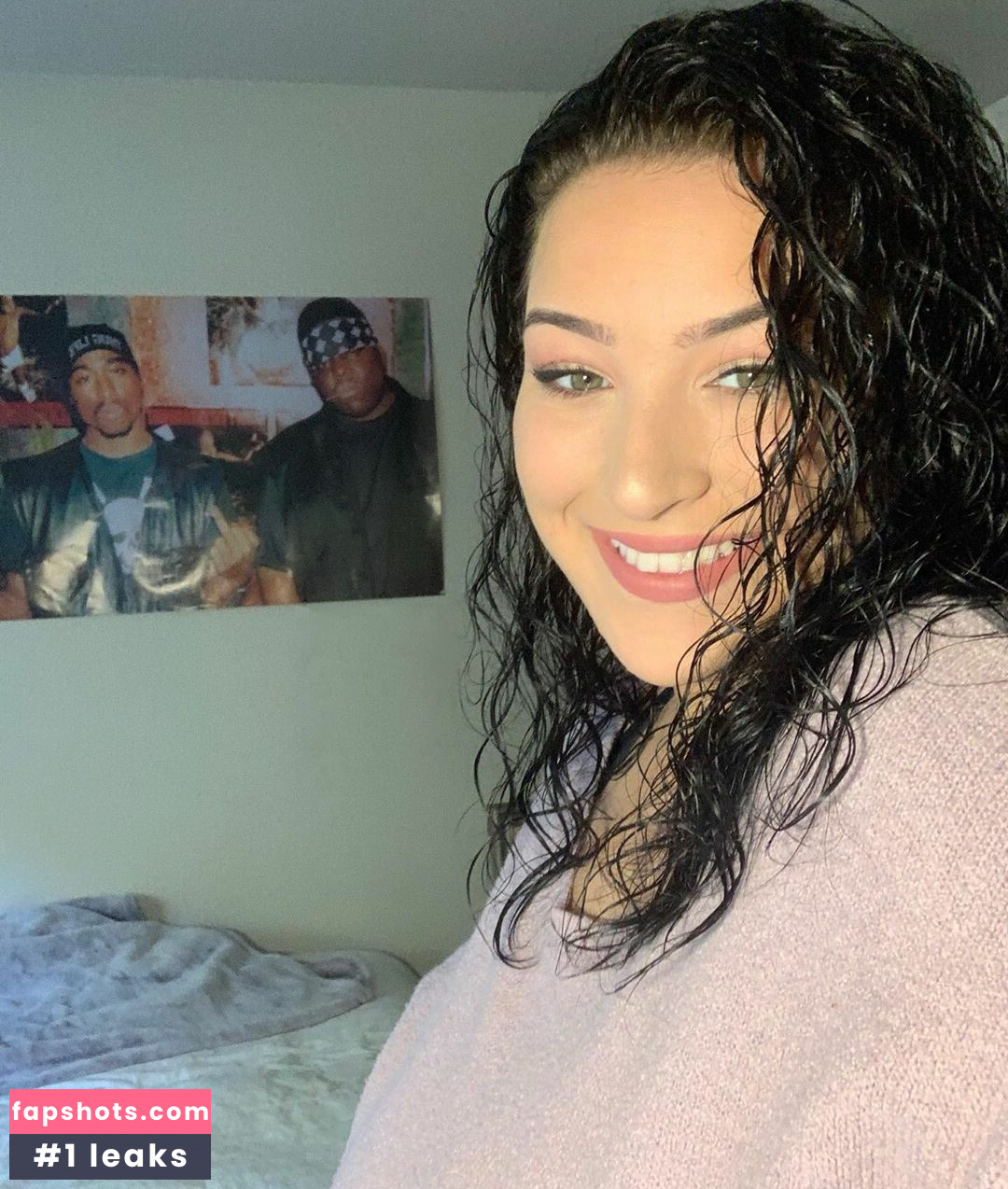 Stephanie Sangster gallery photo #13