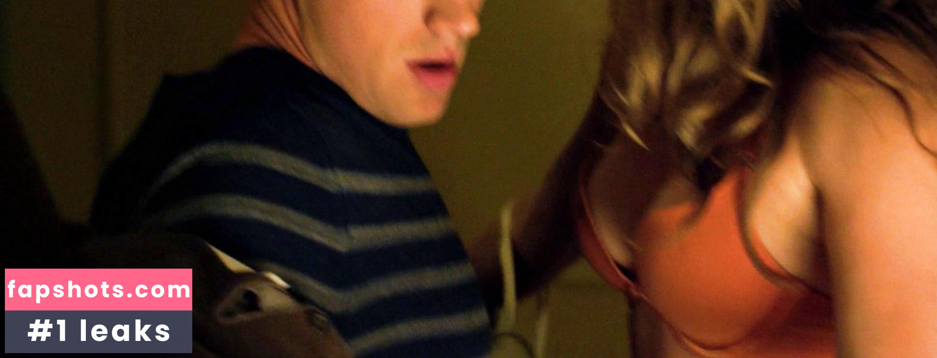 Stephanie Simbari gallery photo #3