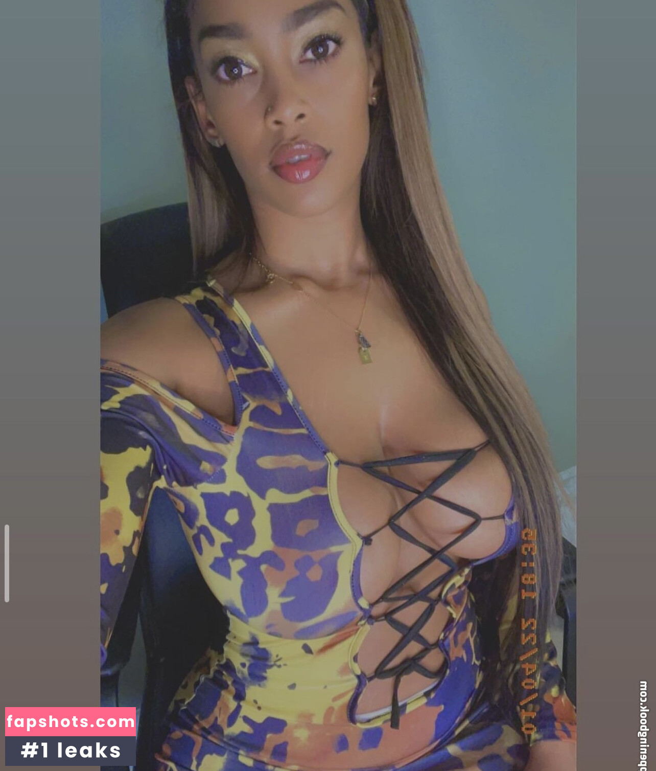 Stephanie Singh gallery photo #4