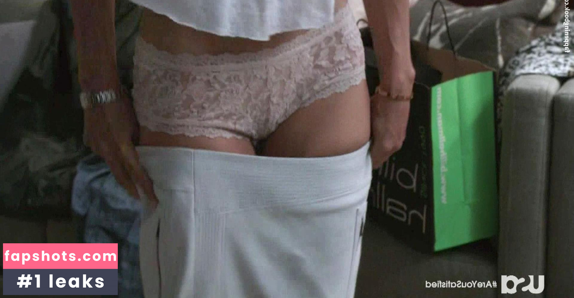 Stephanie Szostak gallery photo #108