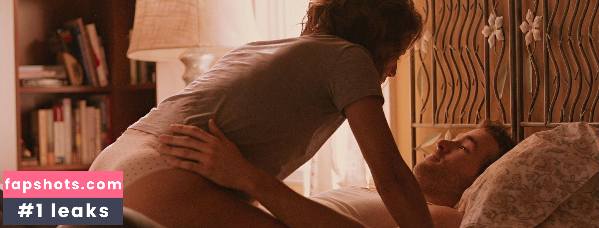 Stephanie Szostak gallery photo #113