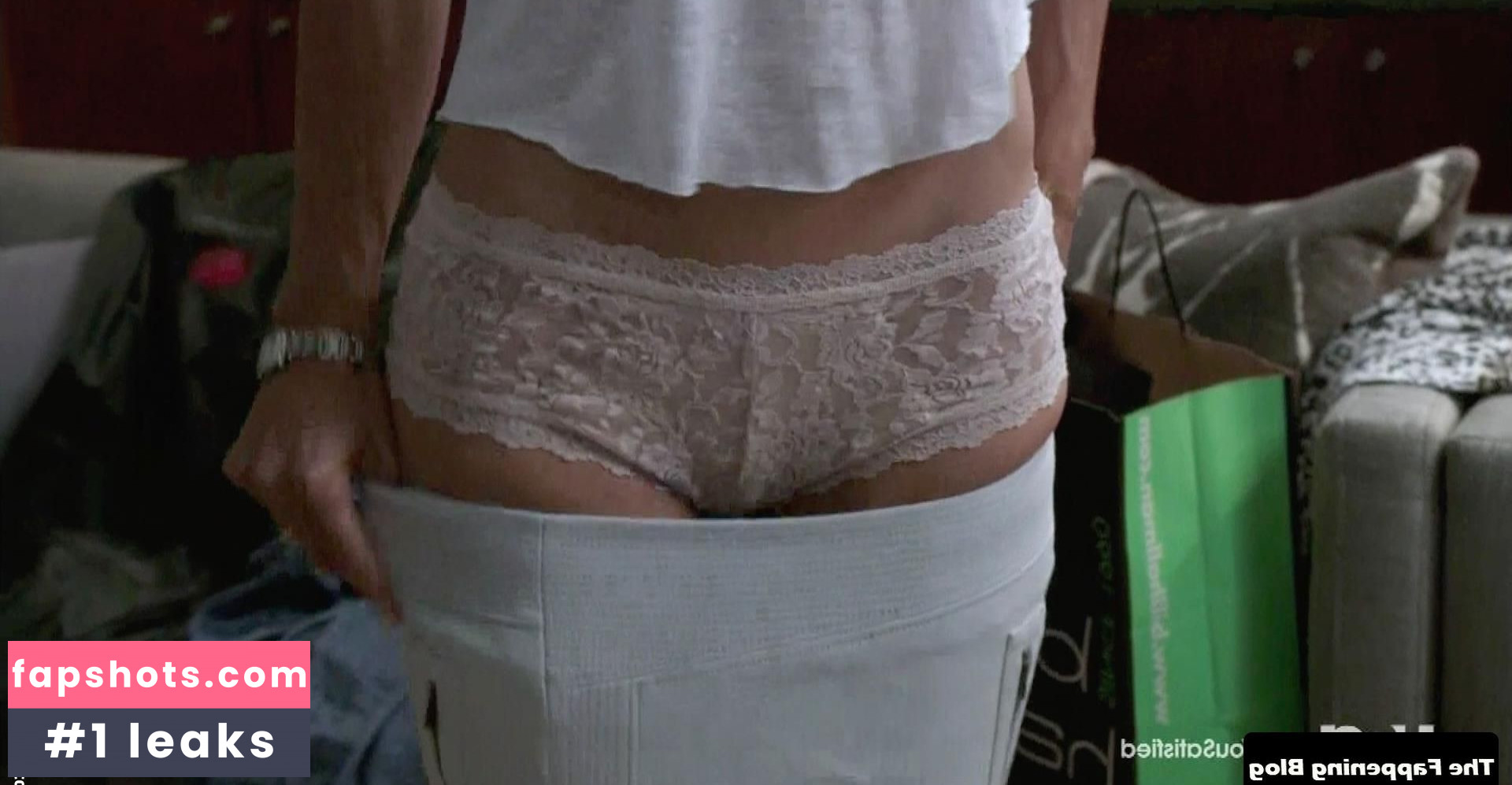 Stephanie Szostak gallery photo #45