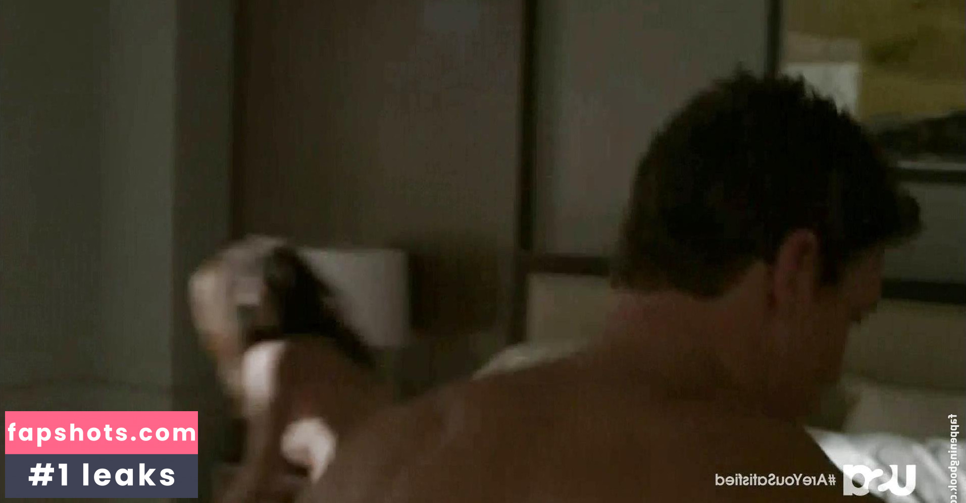 Stephanie Szostak gallery photo #85