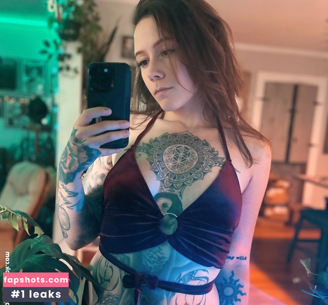 Stephilee gallery photo #15