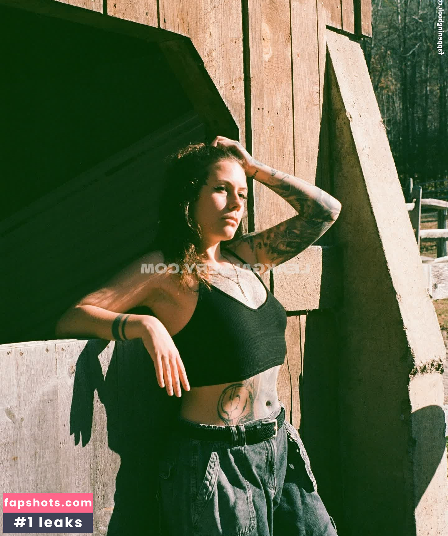 Stephilee gallery photo #3