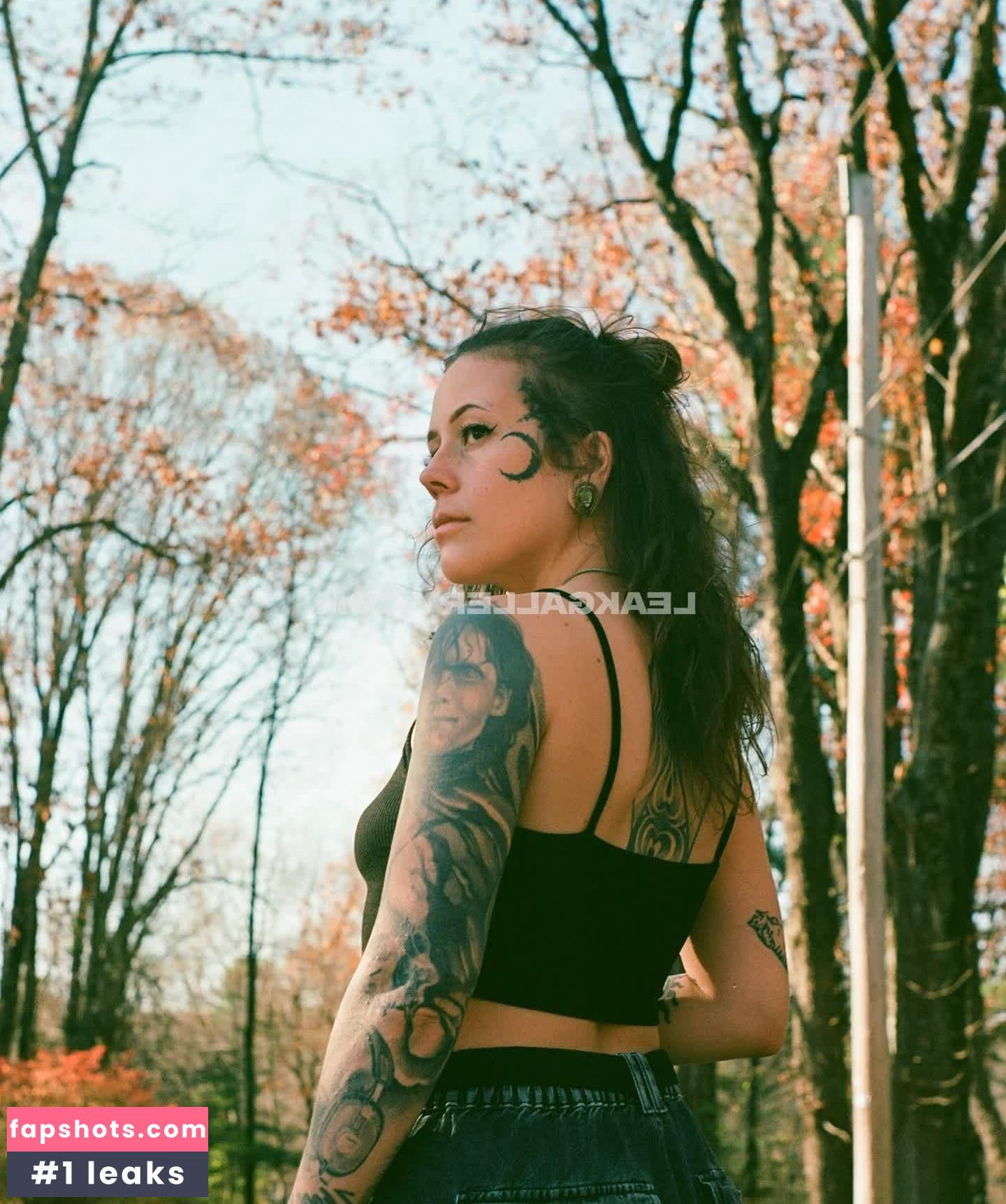 Stephilee gallery photo #5