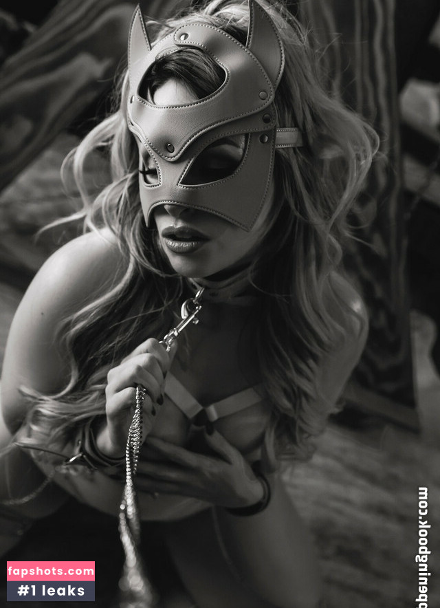 Stephy Miss Curvy gallery photo #3