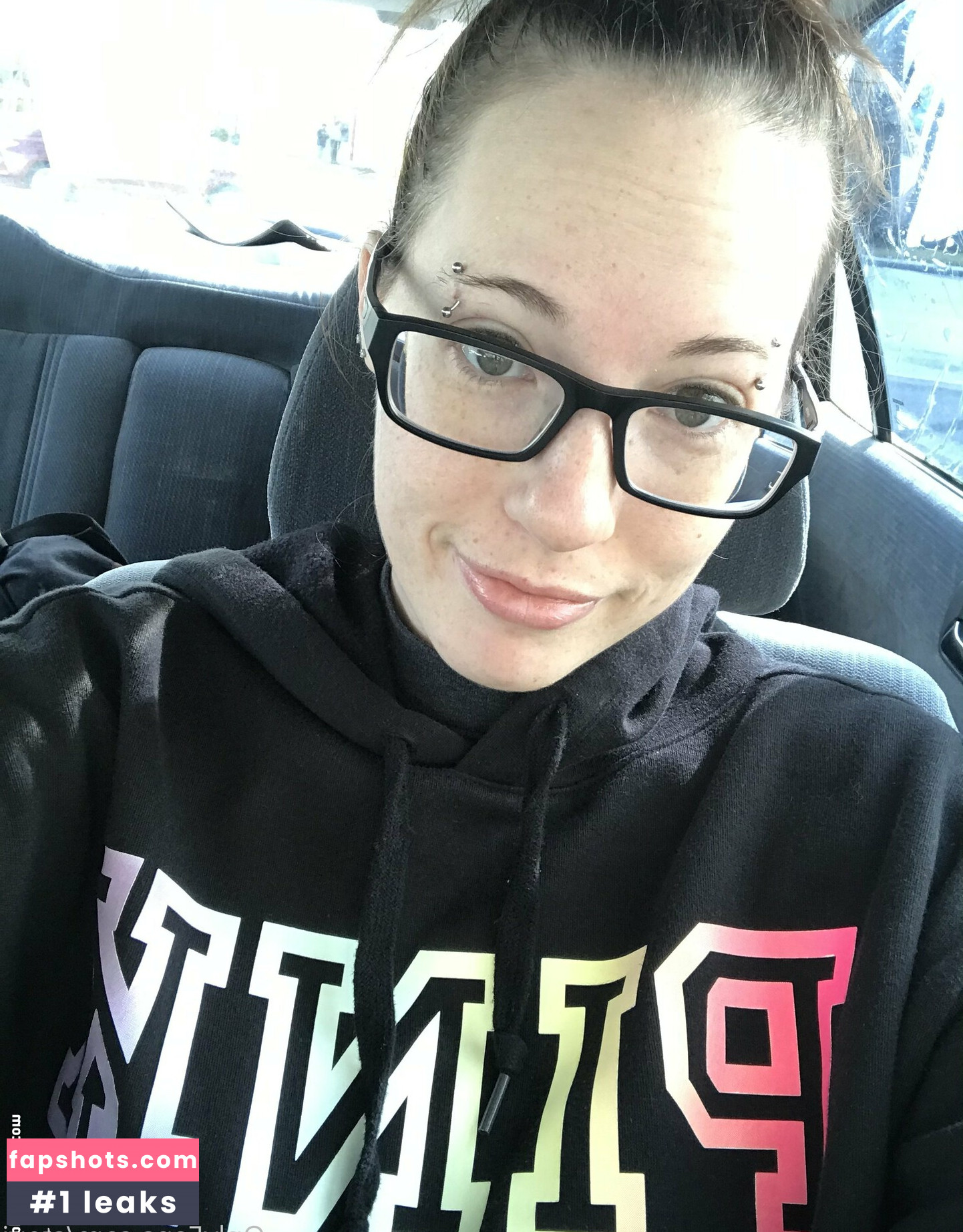 stepj Nahé úniky fotek pouze od fanoušků #3 - Fapshots