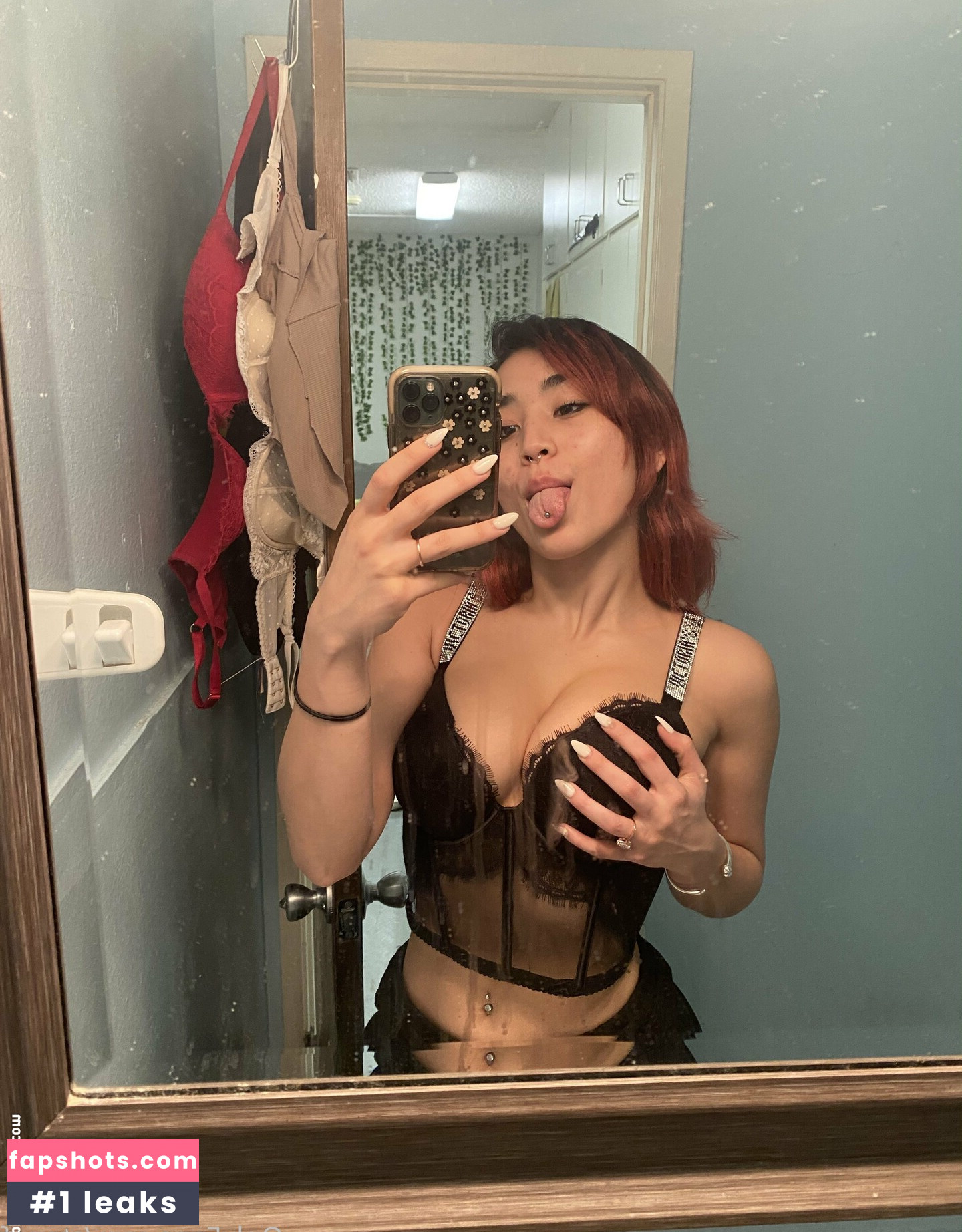 stepwaifu gallery photo #64