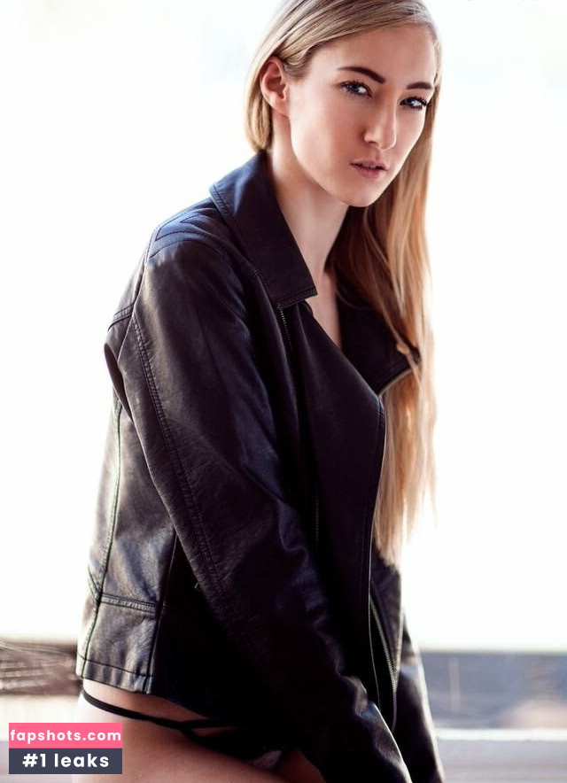 Stevie Louise Dent gallery photo #16