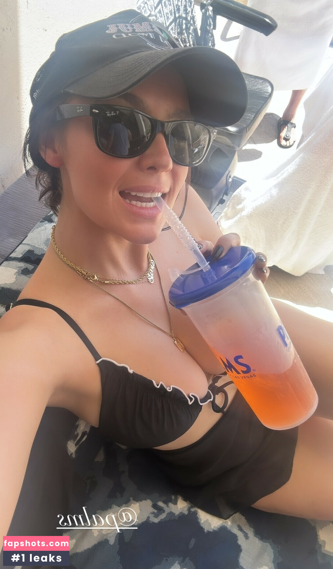 Stevie Lynn Jones gallery photo #19