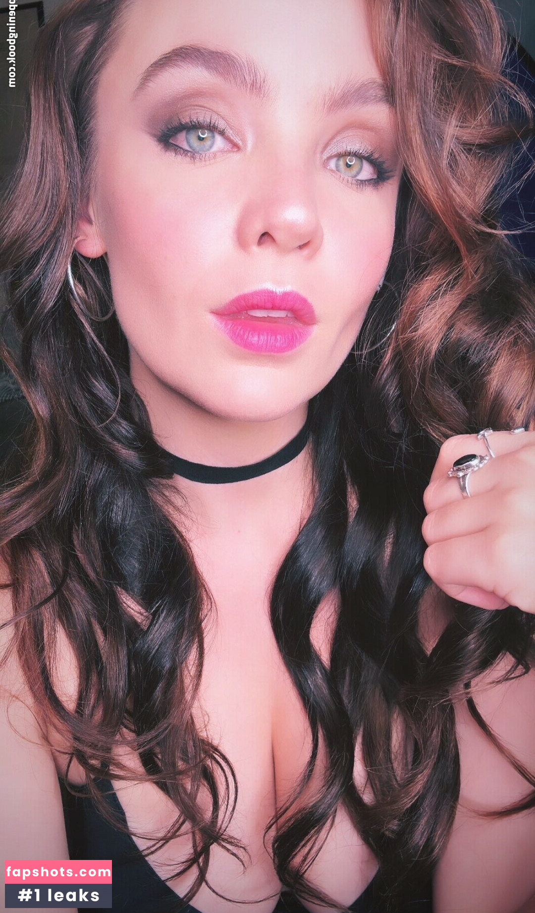 Stevie Lynn Jones gallery photo #33