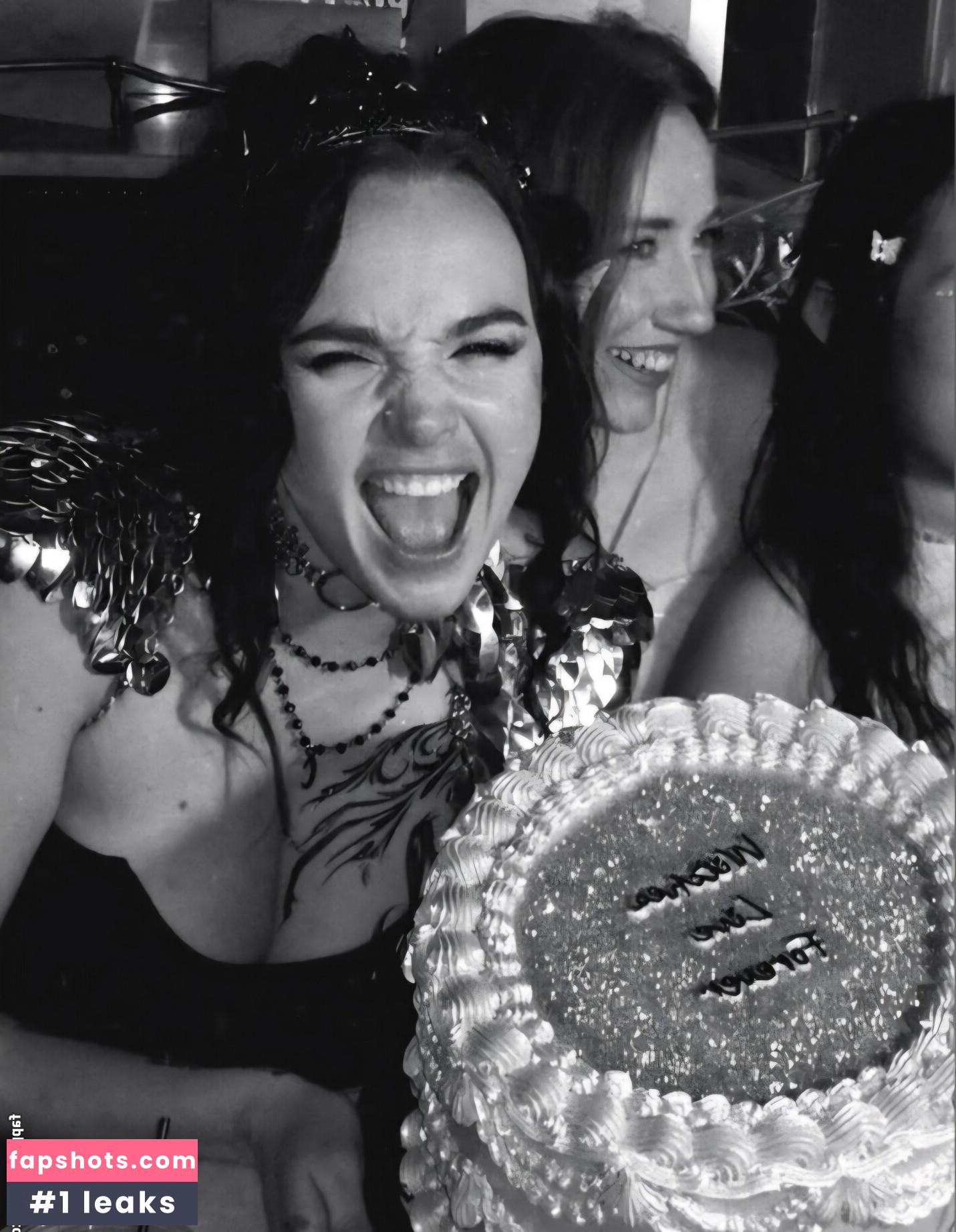 Stevie Lynn Jones gallery photo #8