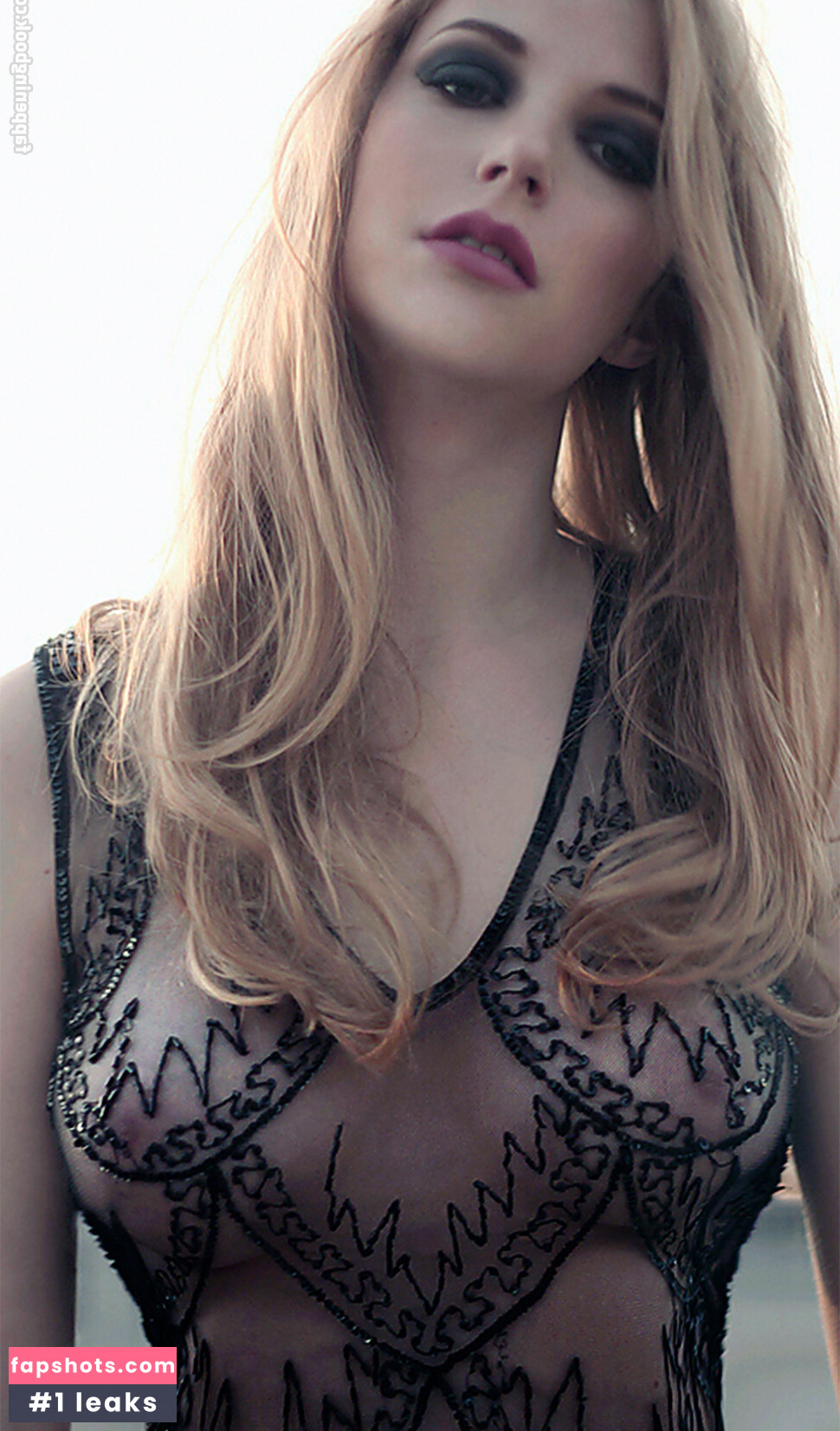 Stevie Wynne Levine Nahé úniky fotek pouze od fanoušků #37 - Fapshots