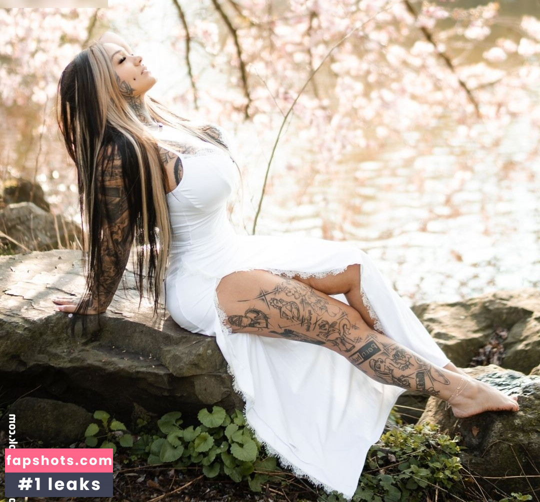 Stifflersmom gallery photo #36