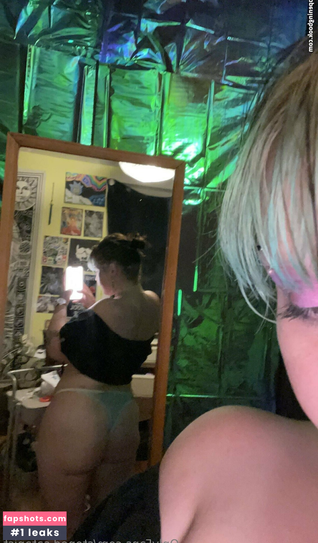 stoned.satanist gallery photo #5