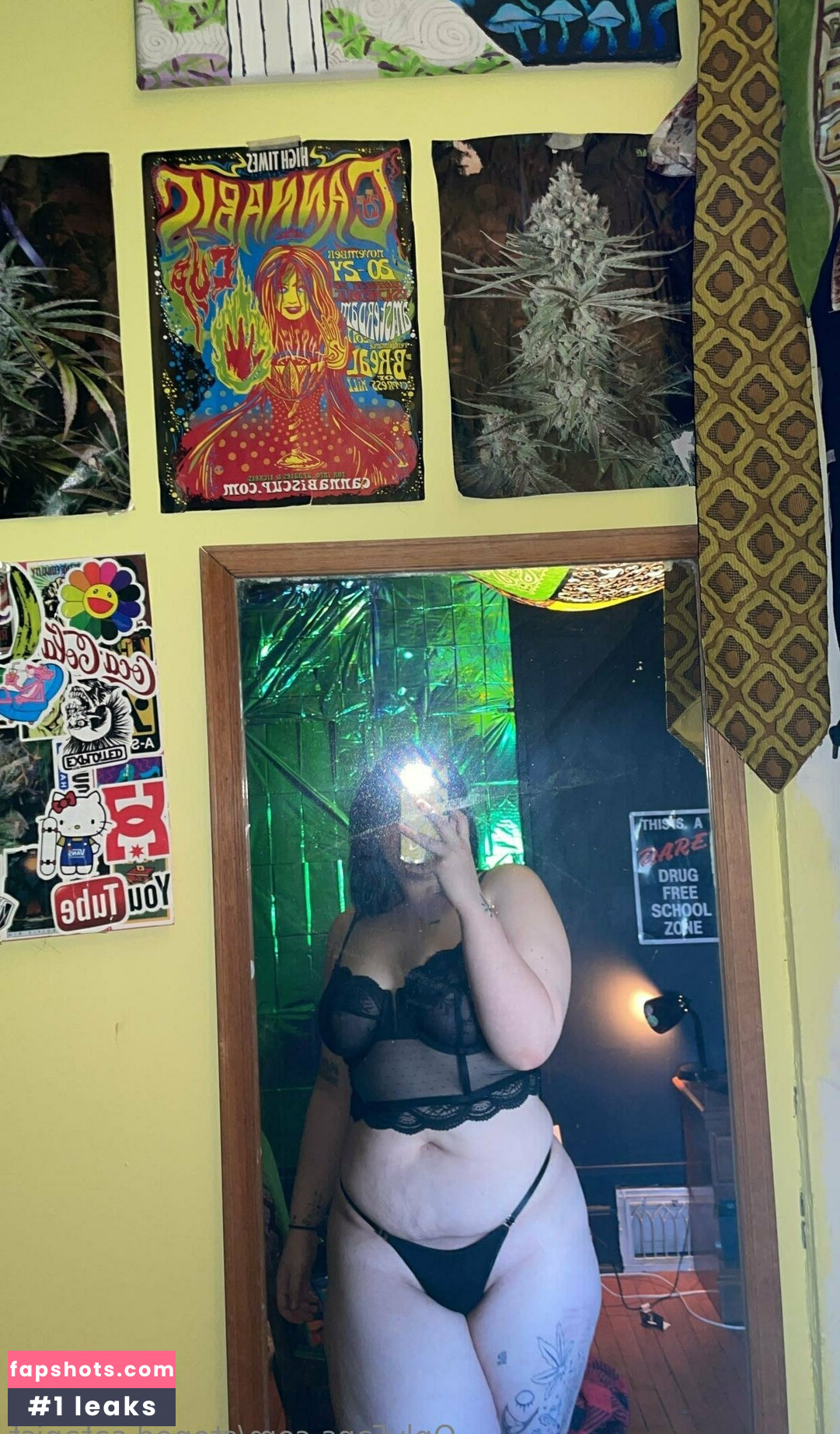 stoned.satanist gallery photo #9