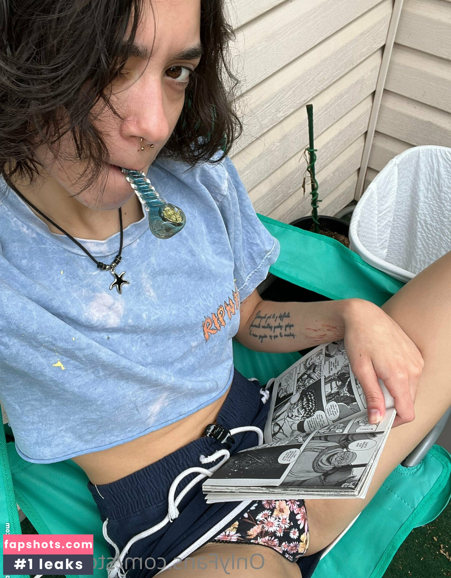 Stonedapril gallery photo #8