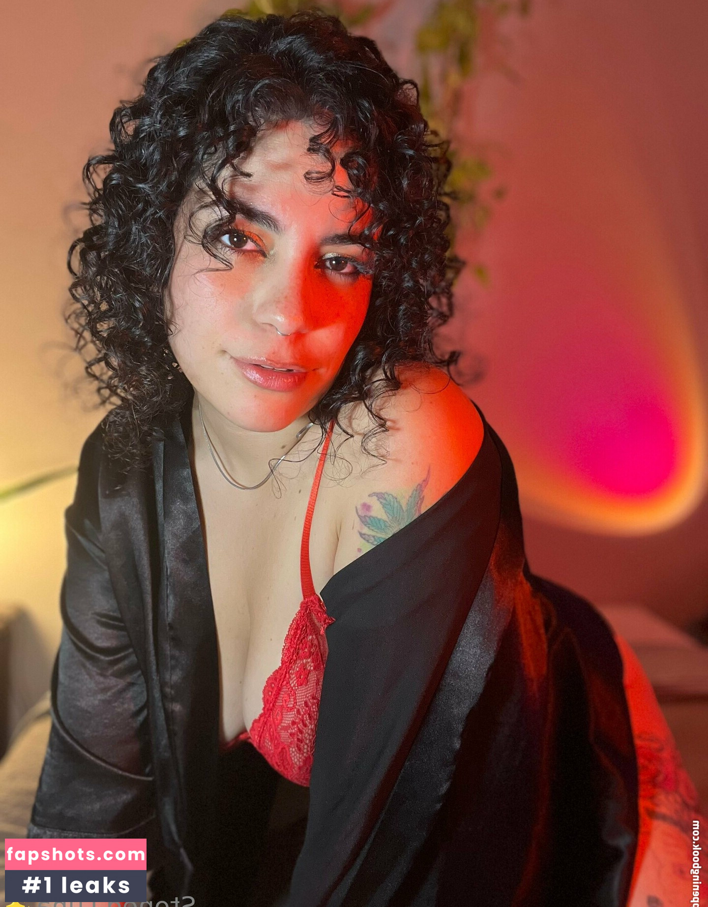 stonedluna gallery photo #9