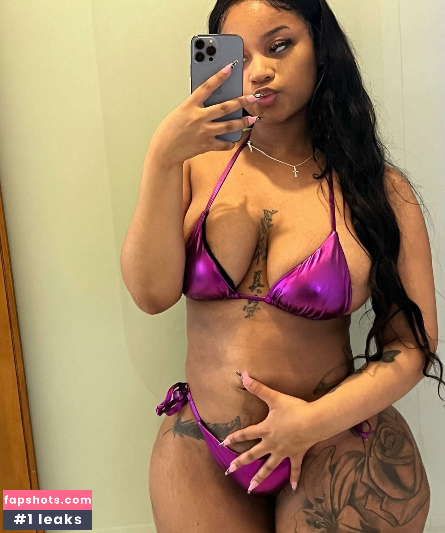 Stormiiy gallery photo #23