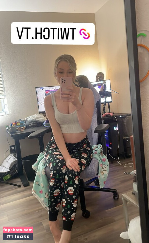 STPeach (Social) Nude Leaks OnlyFans Photos #248 - LeakJerk