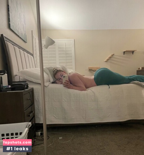 STPeach (Social) Nude Leaks OnlyFans Photos #307 - LeakJerk