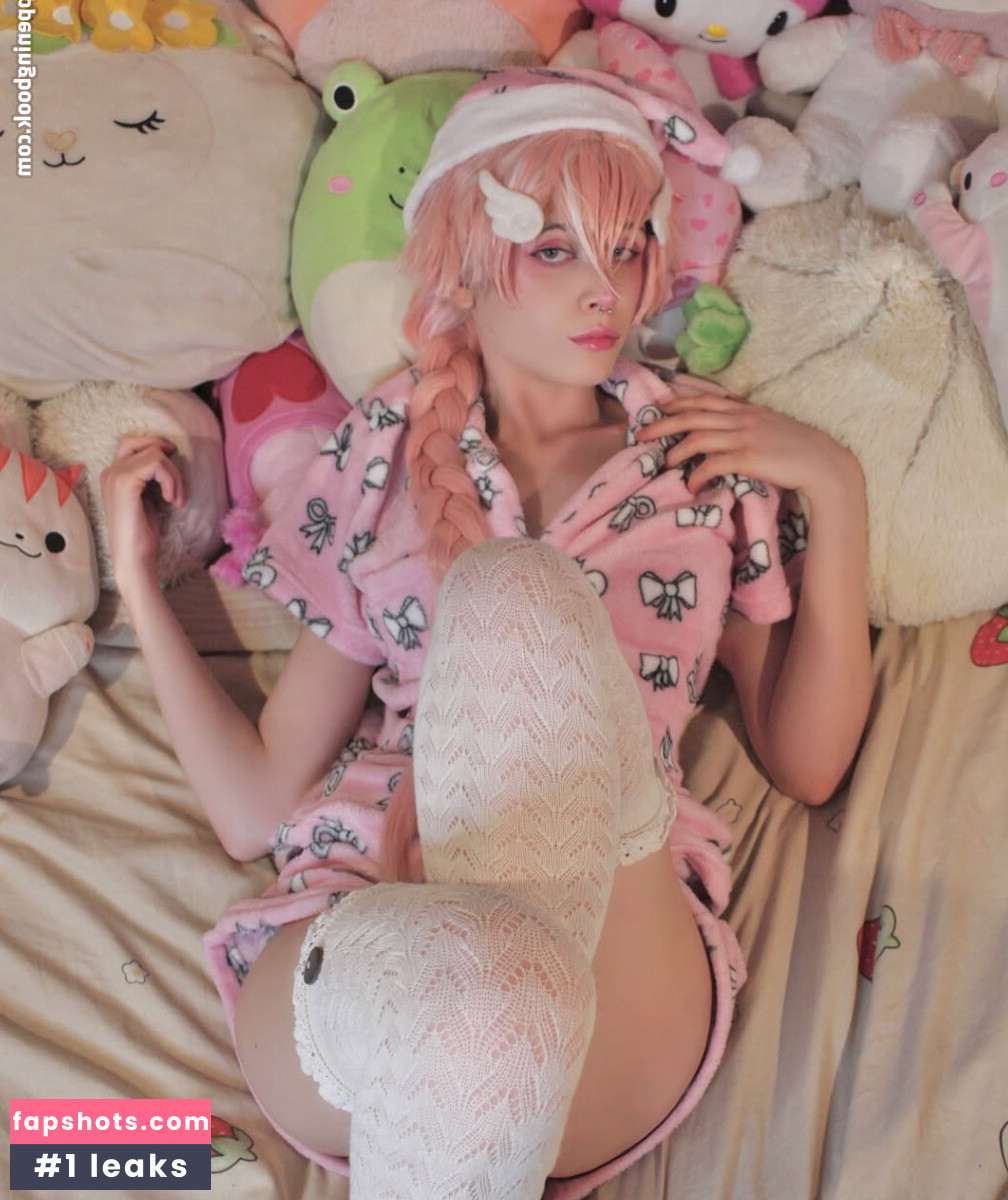 Strawbabyboy gallery photo #2