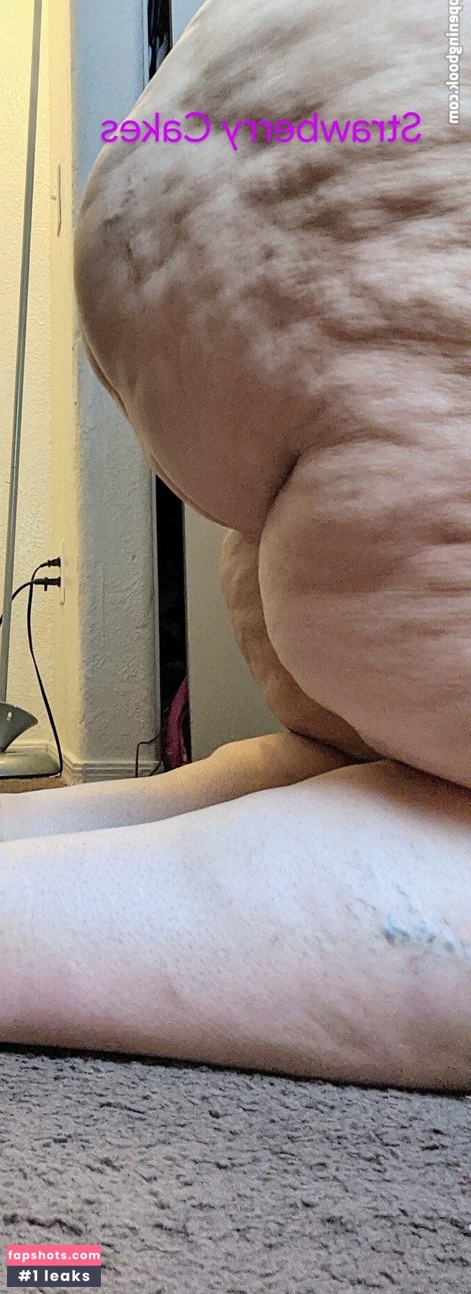 strawberry-cakes Nahé úniky fotek pouze od fanoušků #11 - Fapshots