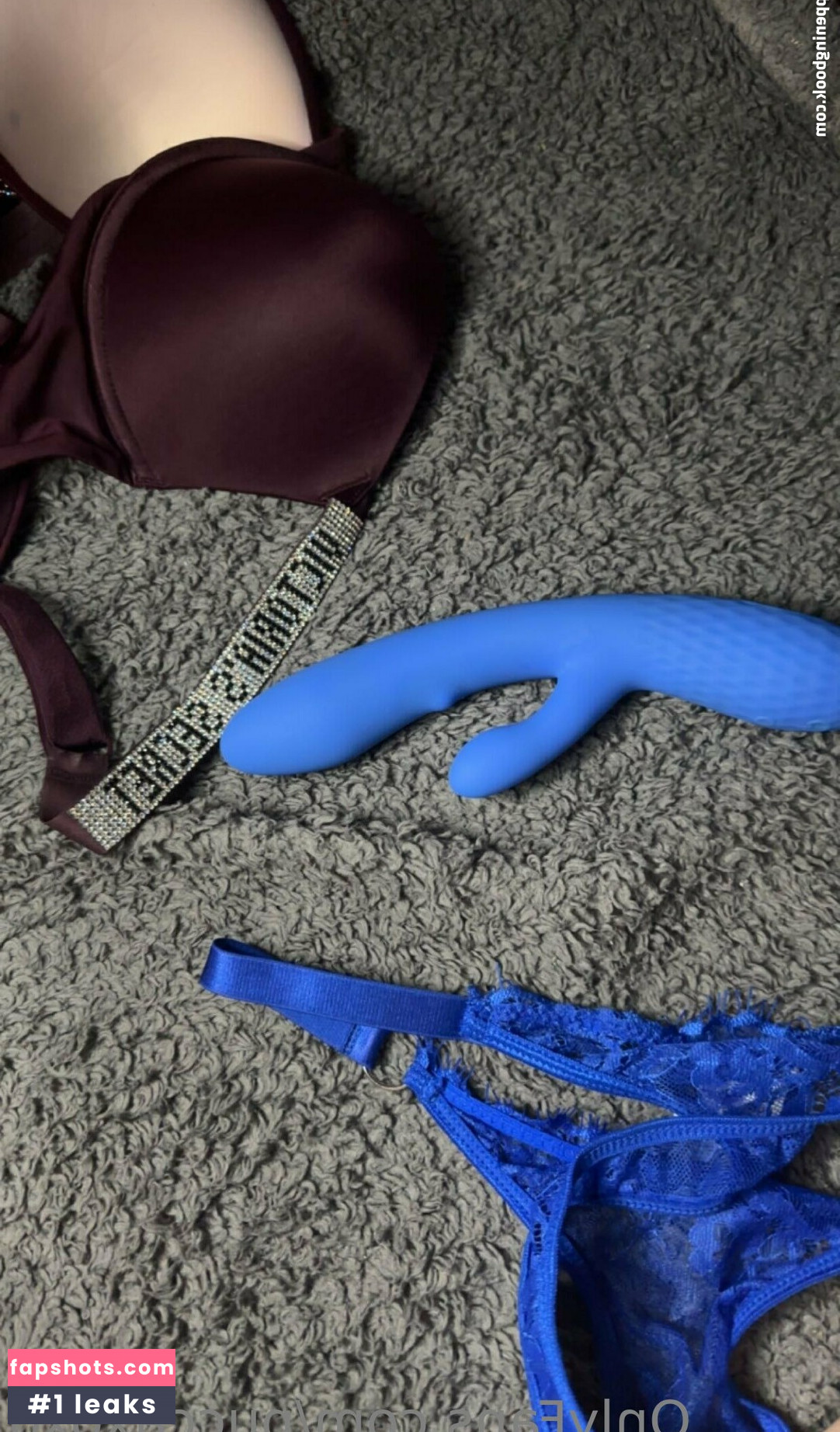 Strawberry_Muffin gallery photo #20