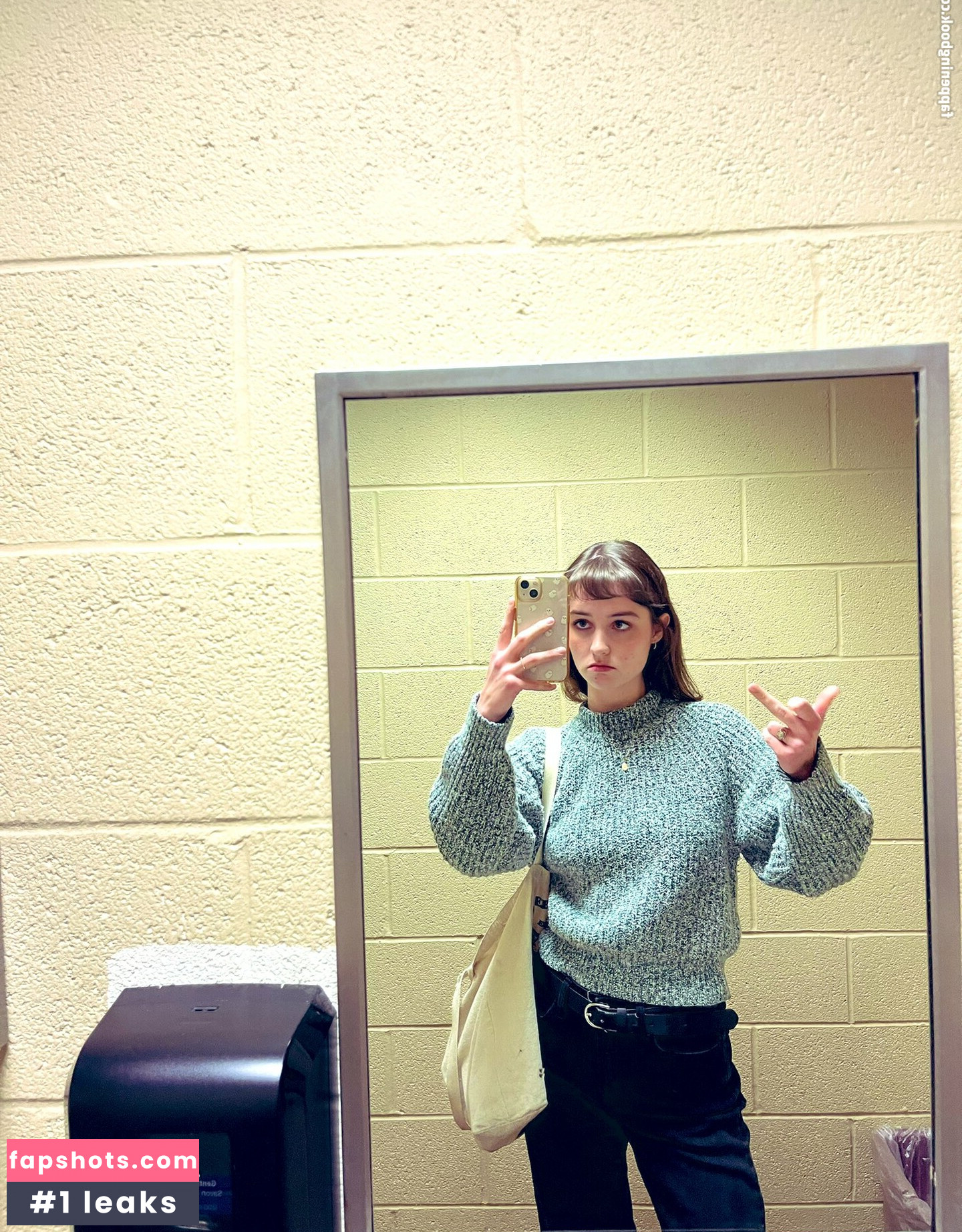 Strawberry Shortcvnt gallery photo #2