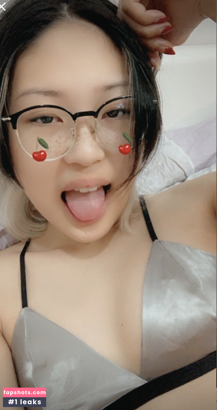 Strawberrybebby Filtración Desnuda OnlyFans Foto #2 - Fapshots