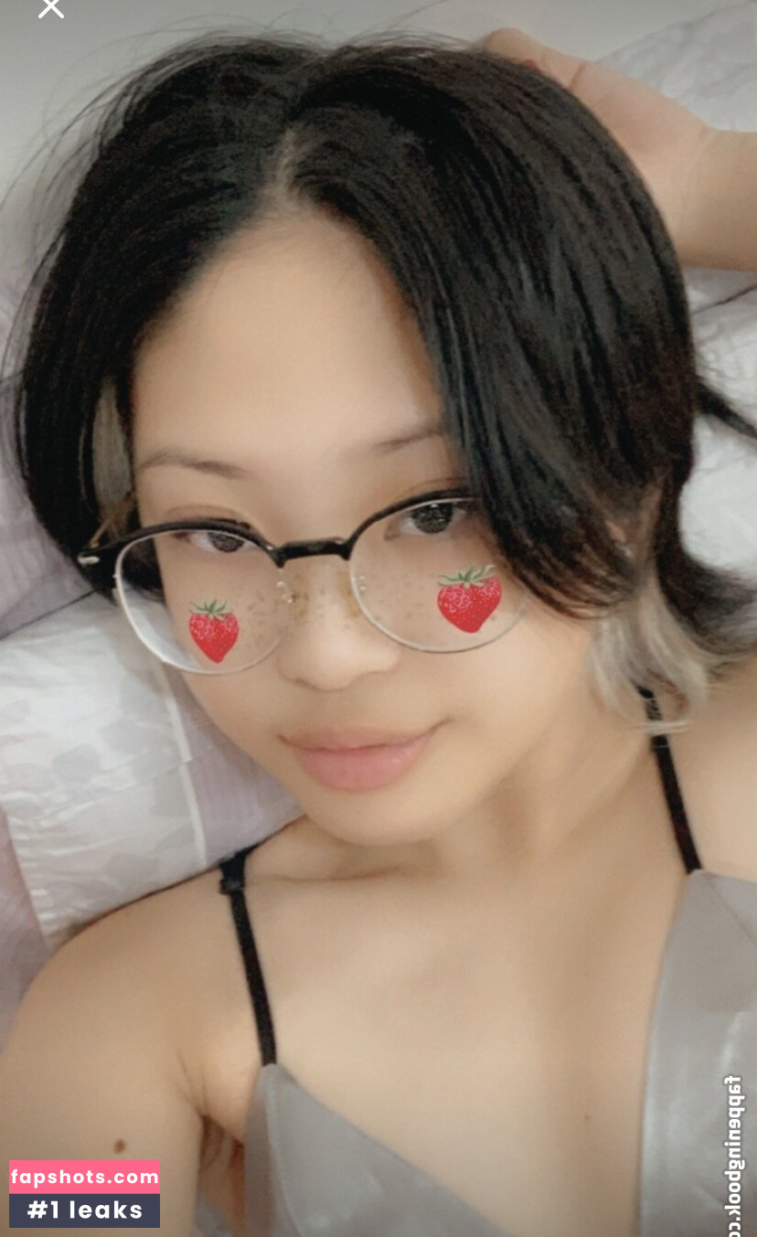 Strawberrybebby Filtración Desnuda OnlyFans Foto #4 - Fapshots