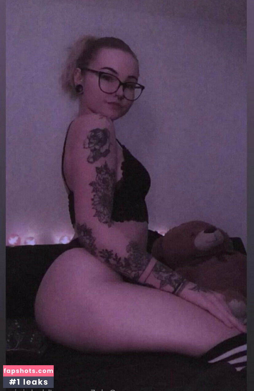 strawberrymei gallery photo #8