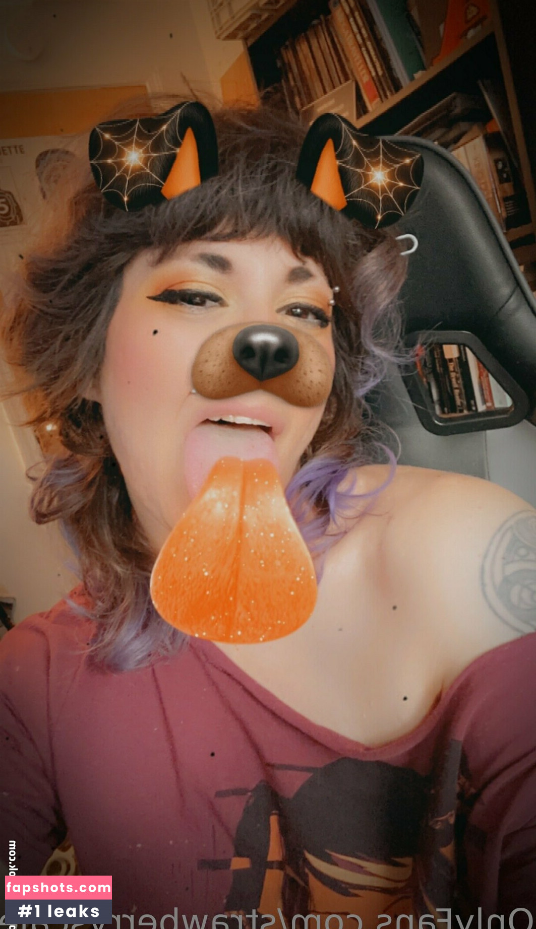 strawberryscales gallery photo #11