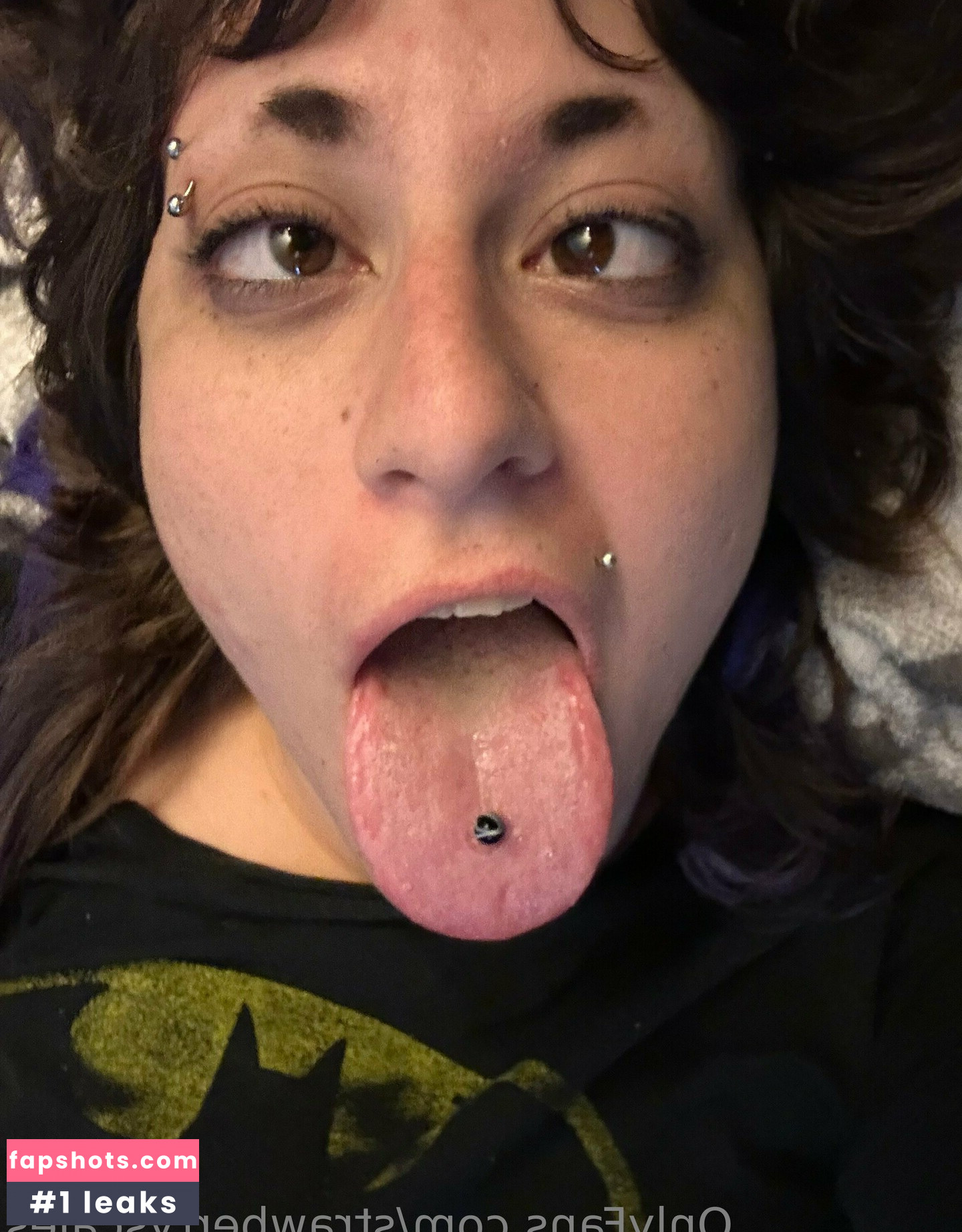 strawberryscales gallery photo #14