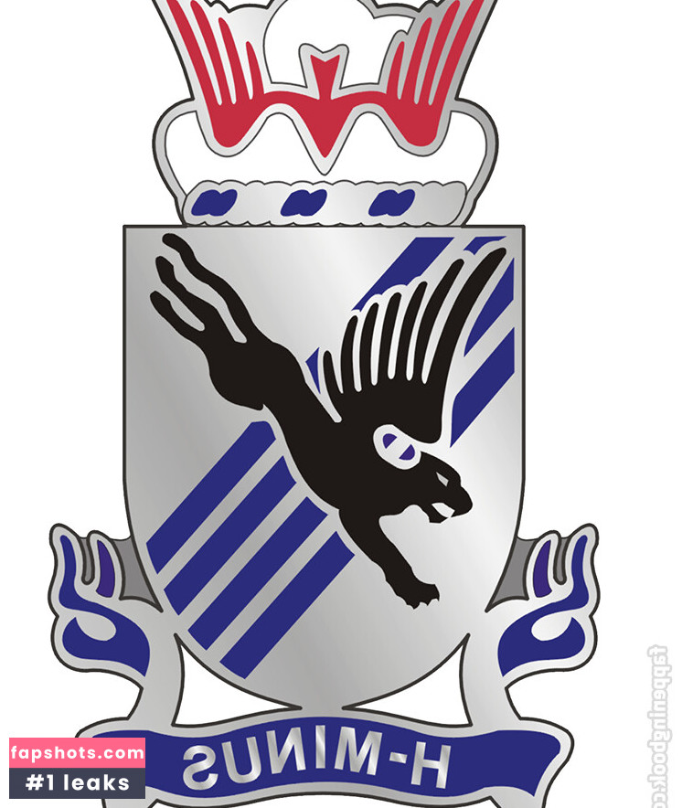 Strawberrytabby nude babe gallery