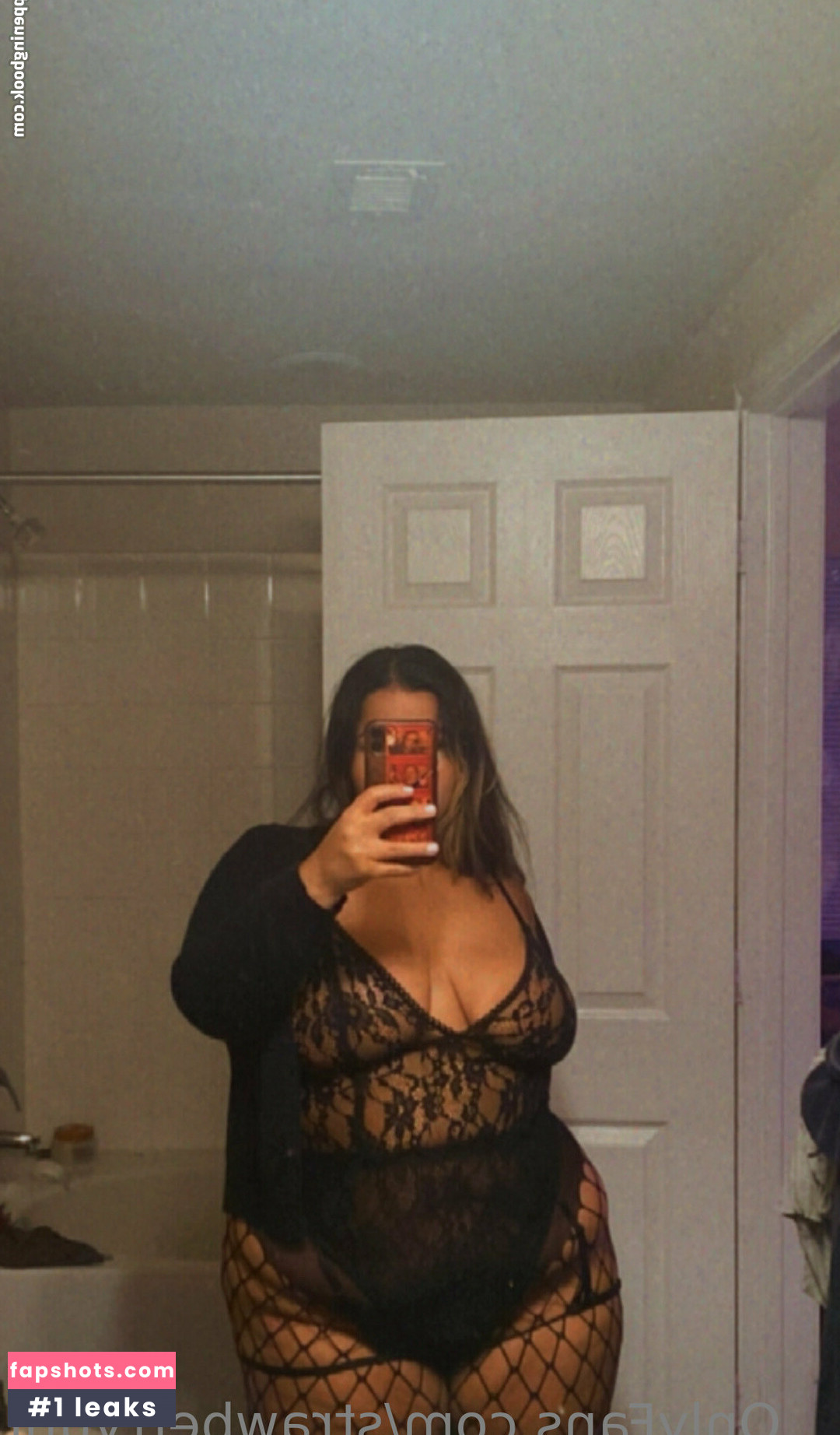 strawberryuni gallery photo #3