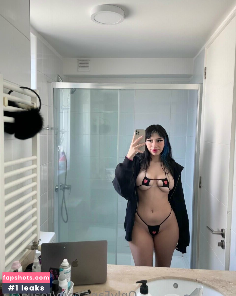 Strawberryy20 Filtración Desnuda OnlyFans Foto #11 - Fapshots