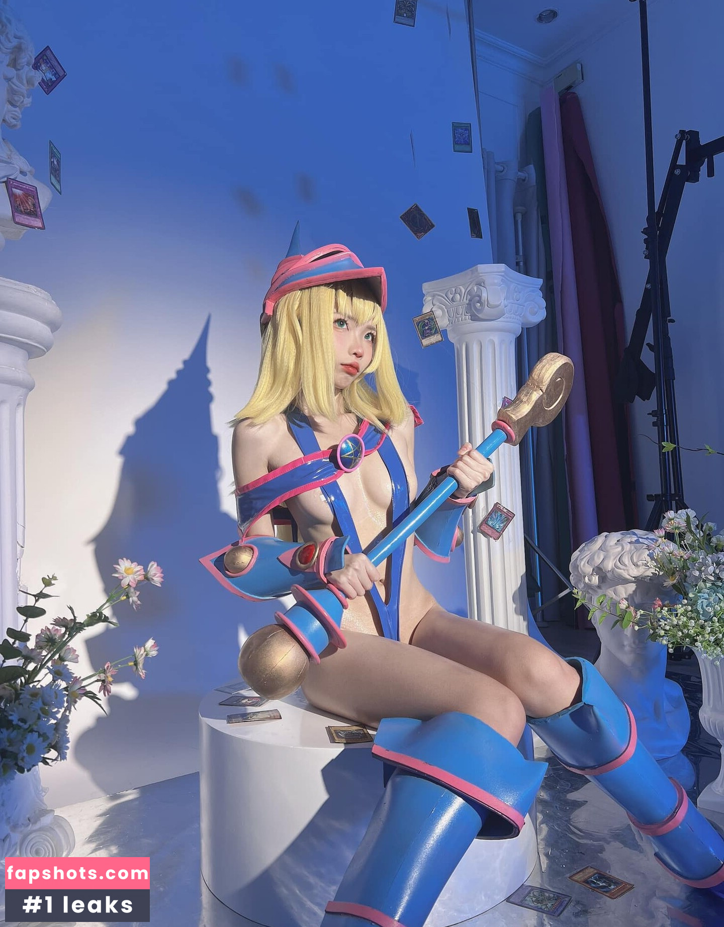 Strawie gallery photo #3