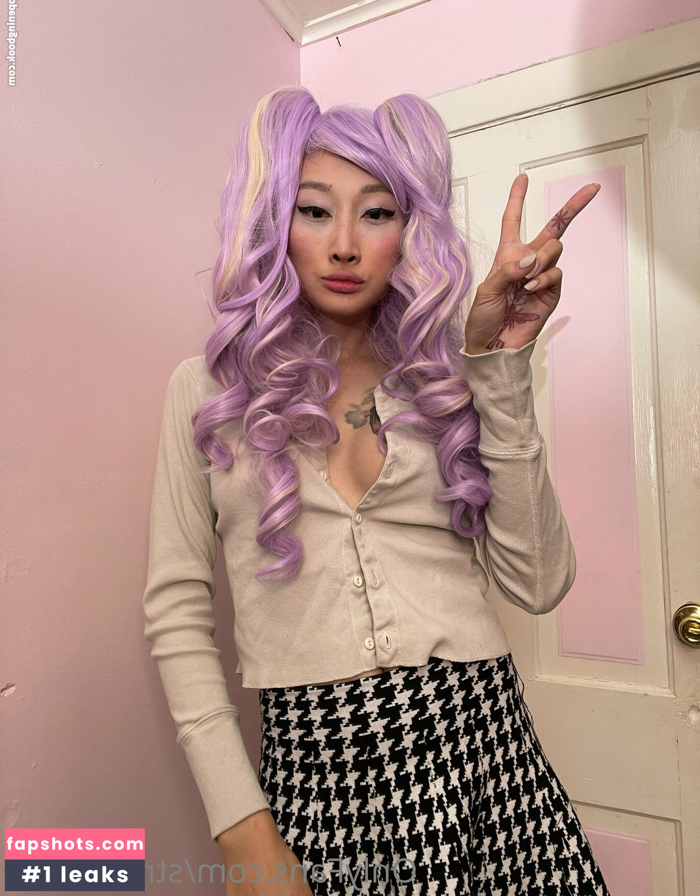 strawishere gallery photo #11