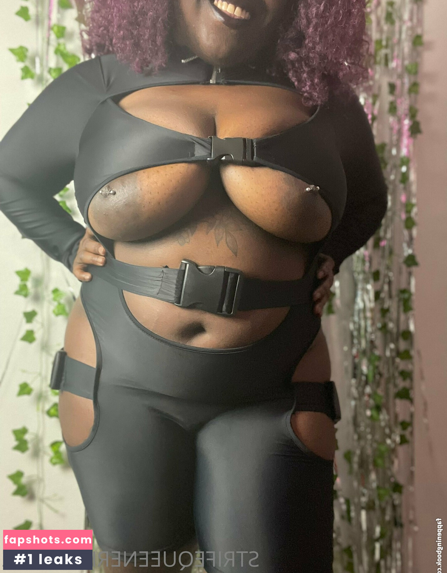 strifequeeneris gallery photo #27