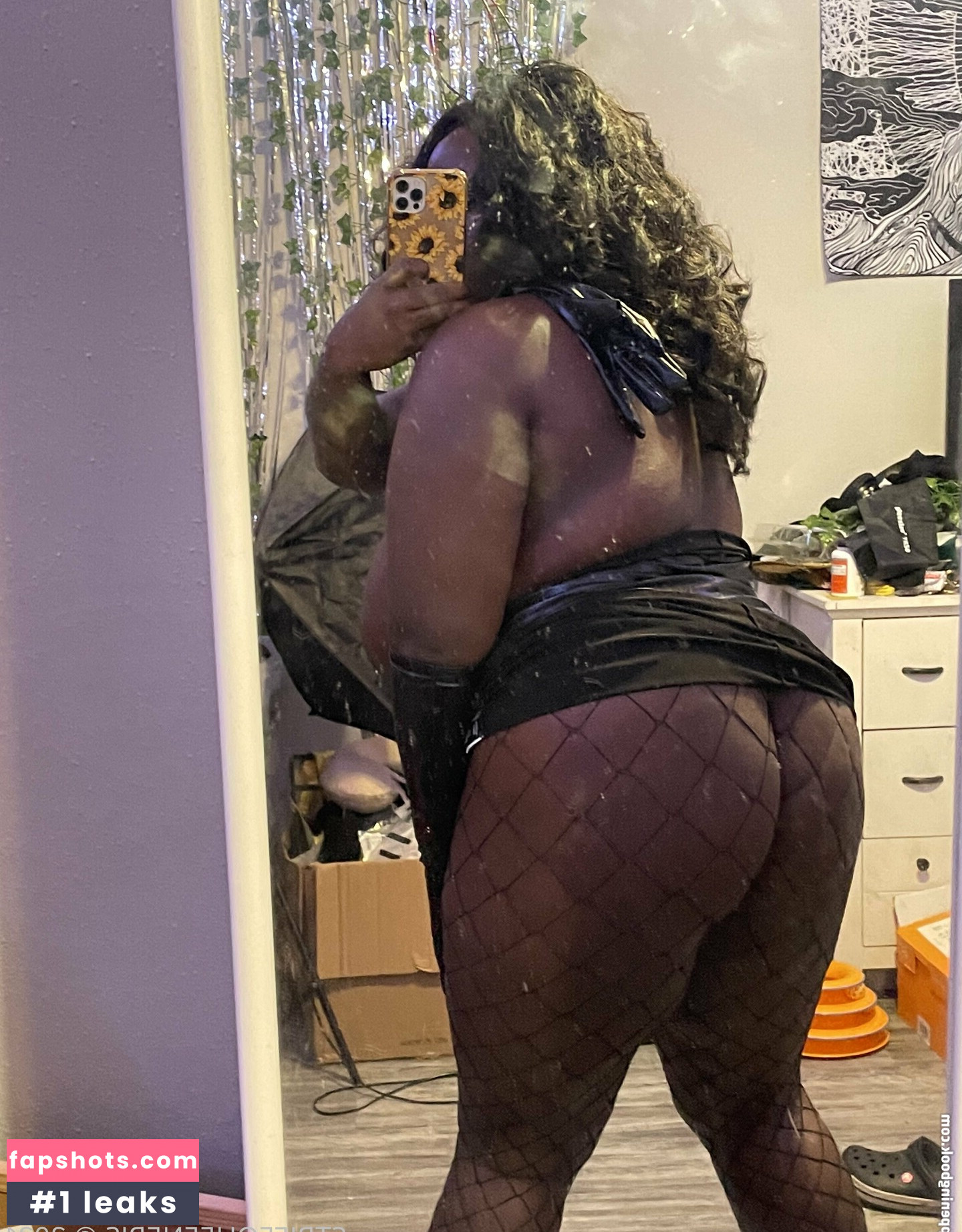 strifequeeneris gallery photo #34