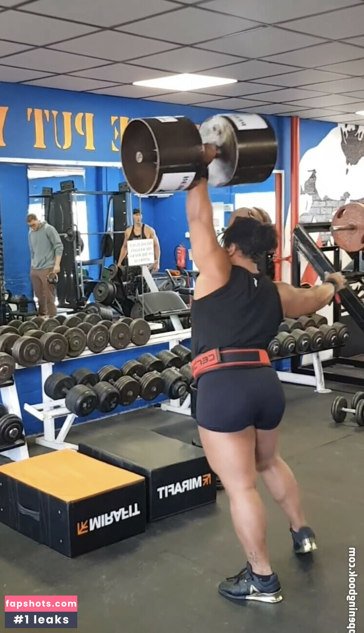 StrongWomen gallery photo #4