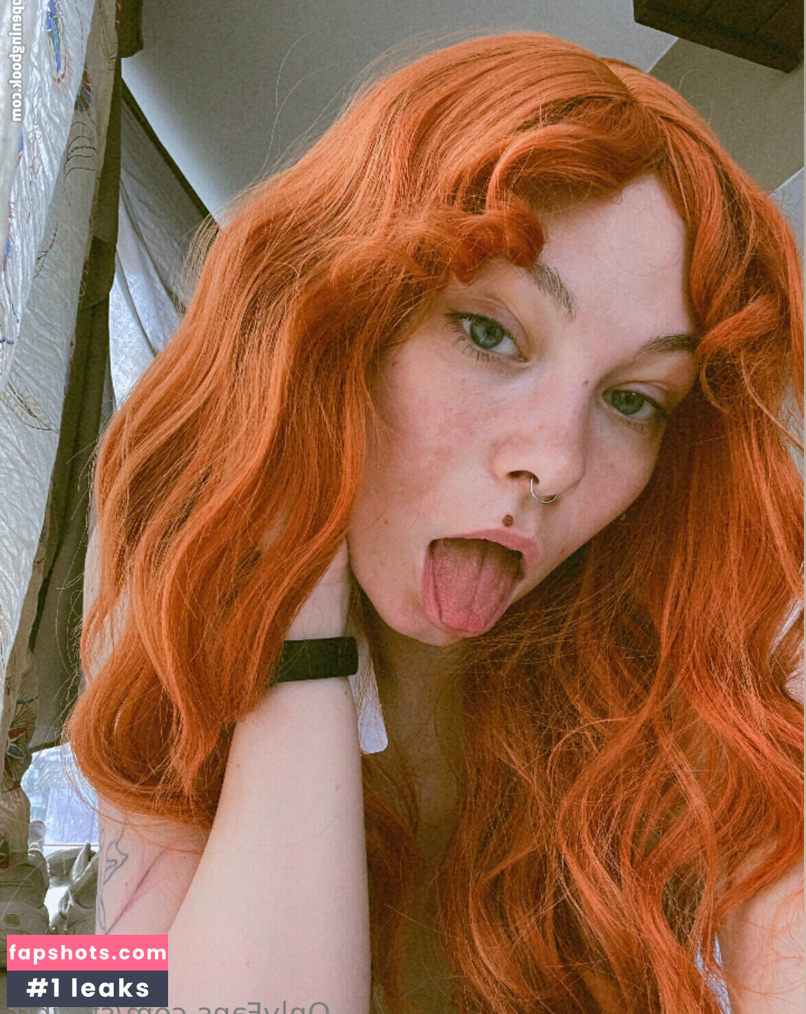 strwbrr gallery photo #2