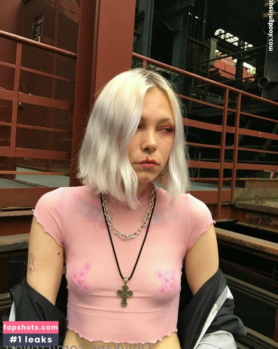 strwbrr gallery photo #54