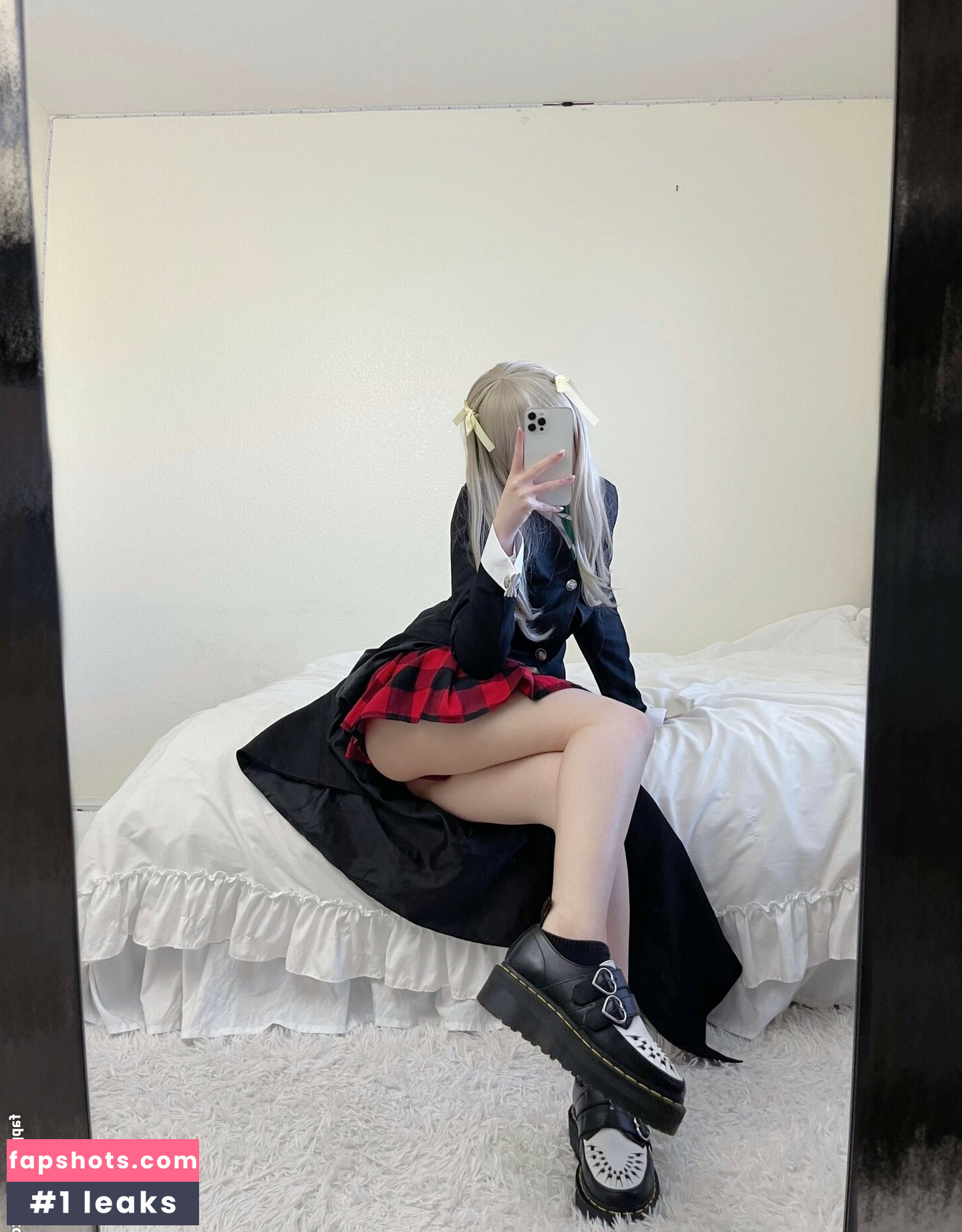 Strwbrryspit gallery photo #8